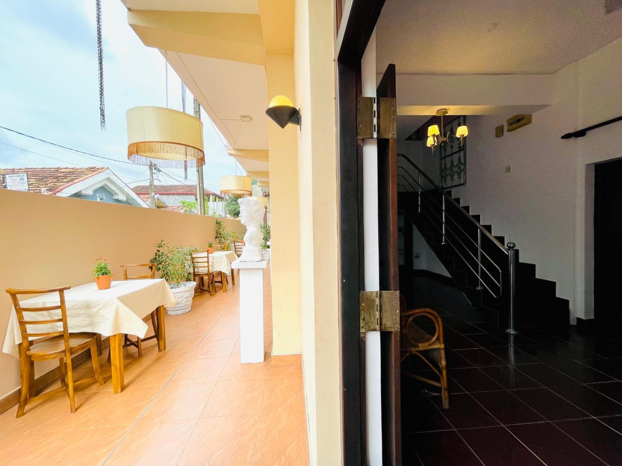 Hotel Rivinson Negombo Zewnętrze zdjęcie